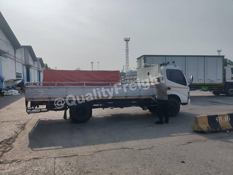 งานทางแอร์นำเข้าจากไต้หวัน สินค้าเป็นฟิล์มไวแสงใช้ในอุตส่าห์อิเล็กทรอนิกส์ 1 - Quality Access Global Logistics Co., Ltd.