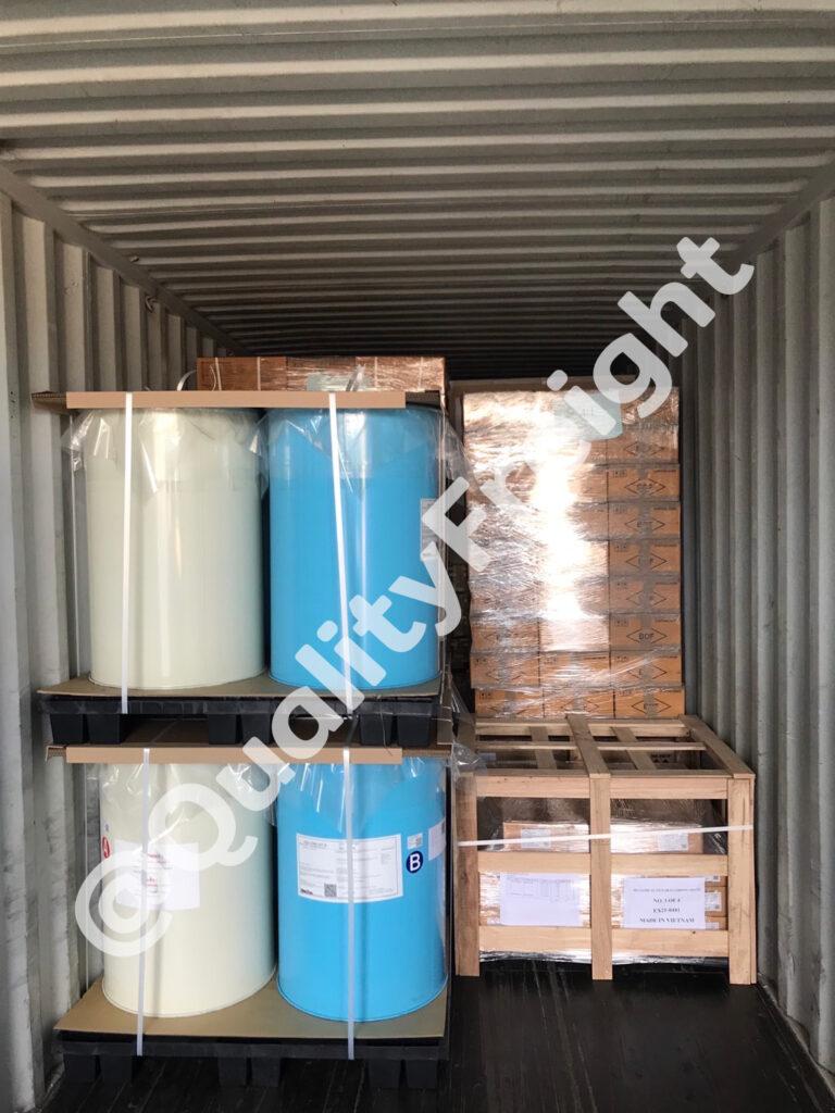 สินค้าหลากหลายชนิดที่บรรจุในตู้ container